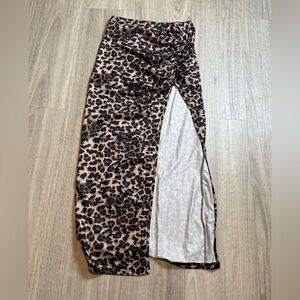 Slit animal print skirt